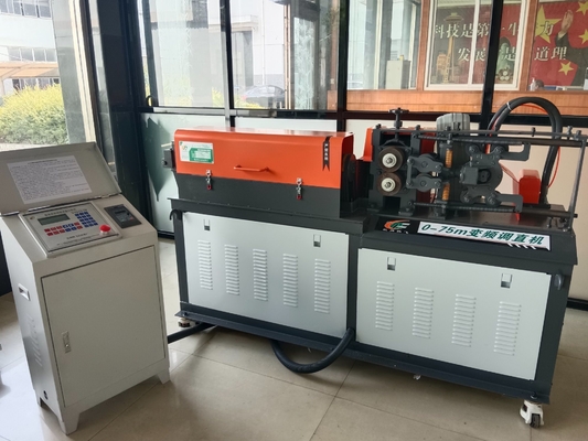 1000kg Voltaj 380V Hızlı Rebar Kesme Makinesi Bobin Çubuk Düzleştirme Kesme Makinesi
