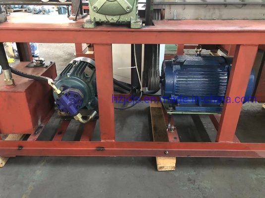 Yüksek Hızlı Düzleştirme ve Kesme Makinesi 380V Voltaj içinde 5-12mm Bobin Çelik için